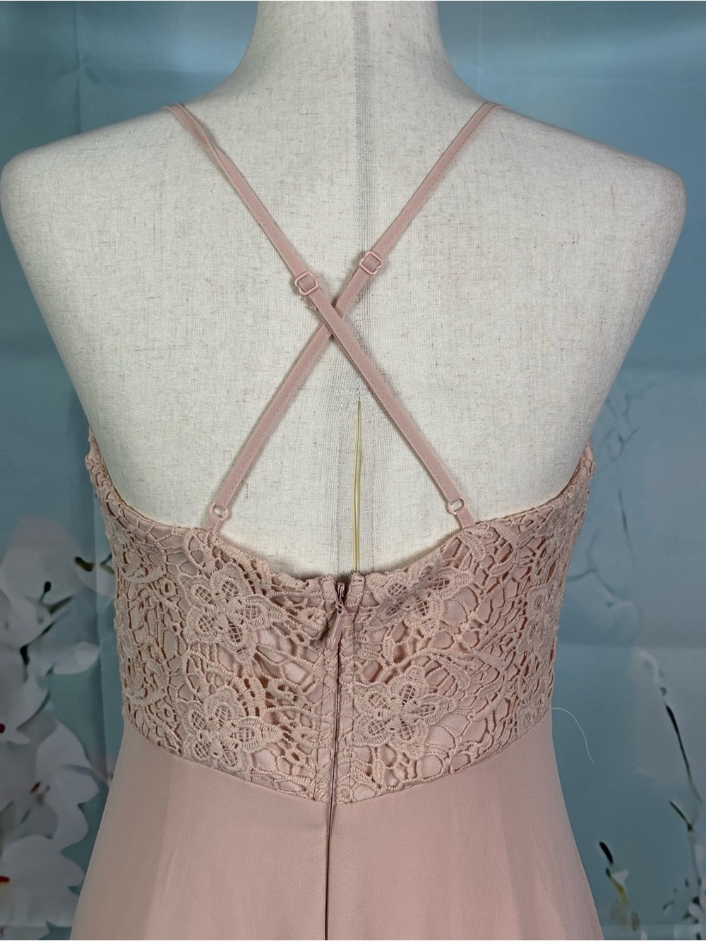 Lulus Madalyn Blush Lace Maxi Dress Zipper Back Adjustable Straps Medium EUC - Picture 6 of 16